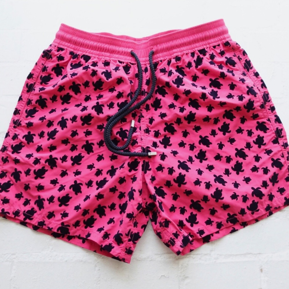 Vilebrequin Mens Swim Trunks Size MEDIUM Hot Pink with Blue Turtles